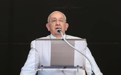 Parigi 2024, Papa Francesco: "Sia rispettata tregua olimpica" 