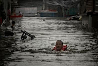 Il tifone Gaemi si abbatte sulle Filippine, morti e sfollati