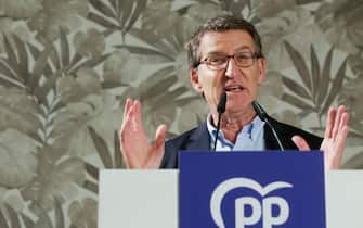 LUGO GALICIA, SPAIN - OCTOBER 29: The president of the Partido Popular, Alberto NuÃ±ez Feijoo, speaks during the Pulpada de San Froilan, at the Finca A Fortaleza, on 29 October, 2022 in Lugo, Galicia, Spain. This gastronomic meeting traditionally organized by the PP of Lugo has "the added interest", remarked the popular, to occur months before the municipal elections of 2023. The PP of Lugo highlights that Candia, as a candidate, "maintains intense contacts" with all social sectors of the city council of Lugo and develops her way of understanding politics which is "to apply common sense and be open to the good advice given by the neighbors". (Photo By Carlos Castro/Europa Press via Getty Images)