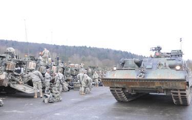 Guerra Ucraina Russia, Kiev riceve primi tank da Germania e Uk. LIVE