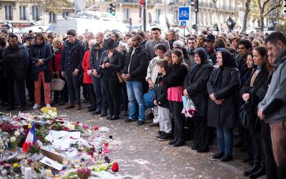 Parigi, 7 anni fa la strage del Bataclan e allo Stade de France