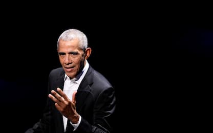 Obama incontra Scholz, pranzo di lavoro e discorso in serata a Berlino