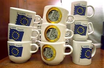 399064 07: Merchandise emblazoned with Euro monetary symbols are on display December 26, 2001 in local gift shops in Brussels, Germany. The Euro is the new single currency to be used by twelve European Union (EU) Member States: Austria, Belgium, Finland, France, Germany, Ireland, Italy, Luxembourg, the Netherlands, Portugal, Spain and Greece. National currencies will be withdrawn from circulation on January 1, 2002 as quickly as possible and Euro notes and coins will be introduced. (Photo by Mark Renders/Isopress/Getty Images) (AMERICAS SALES ONLY)