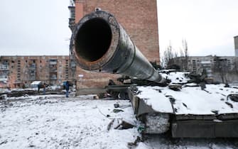 DONETSK REGION, UKRAINE - MARCH 11, 2022: A T-64 tank of the Armed Forces of Ukraine is pictured in the city of Volnovakha that came under control of the Donetsk People's Republic (DPR). Tensions started heating up in Donbass on February 17, with the Donetsk and Lugansk People's Republics reporting the most intense shellfire from Ukraine in months. Early on February 24, Russian President Putin announced the start of a special military operation by the Russian Armed Forces in response to appeals for help from the leaders of both republics. Mikhail Tereshchenko/TASS/Sipa USA