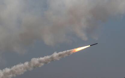 Israele, raid sulla Striscia di Gaza dopo lancio di un razzo