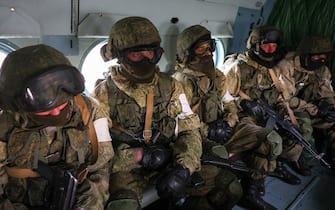 KALININGRAD REGION, RUSSIA - APRIL 20, 2022: Servicemen are seen on board a Mil Mi-8 helicopter during military exercises for infantry units of the Russian Baltic Fleet to practise eliminating subversive groups. Vitaly Nevar/TASS/Sipa USA
