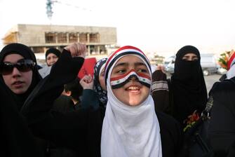 Proteste in Siria, gli scontri tra esercito e manifestanti continuano a mietere vittime Proteste in Siria, gli scontri tra esercito e manifestanti continuano a mietere vittime a Daraa. Nella foto una protesta di siriani contro il loro governo a Amman (in Giordania)...... (Amman - 2011-04-26, UPI / IPA) p.s. la foto e' utilizzabile nel rispetto del contesto in cui e' stata scattata, e senza intento diffamatorio del decoro delle persone rappresentate