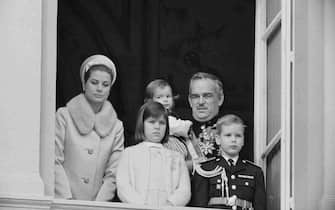 Princess Stephanie, Prince Albert, and Princess Caroline with their parents, Princess Grace and Prince Rainier III of Monaco at the balcony of the royal palace on the day of the Monegasque national holiday. (Photo by Rene Maestri/Sygma/Sygma via Getty Images)