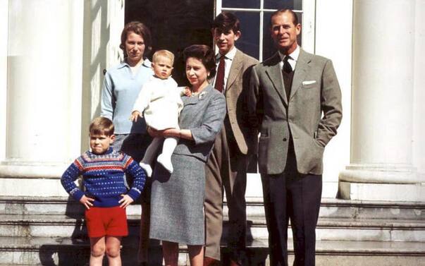 Chi sono i 4 figli della Regina Elisabetta, dal principe Carlo alla