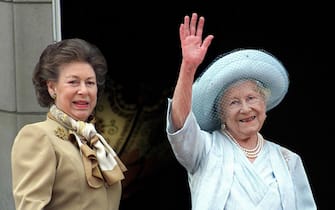 Windsor (UK), Ceremony in remembrance of Princess Margareth and the Queen Mother.  In the archive photo dated 4/8/2000 the Princess Margaret and the Queen Mother.