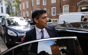 BRITAIN PARTIES ELECTIONS epa10262405 Candidate for the leadership of the Conservative Party Rishi Sunak leaves his office in central London, Britain, 24 October 2022. Conservative MPs are due to decide on who they want to be the new leader of the party in the first stage of the leadership contest. However, if one of the two candidates fails to reach 100 nominations, the contender with over 100 nominations will become leader of the party and prime minister. EPA/TOLGA AKMEN