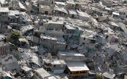 11 anni fa il terremoto di Haiti: la cronaca in 15 foto