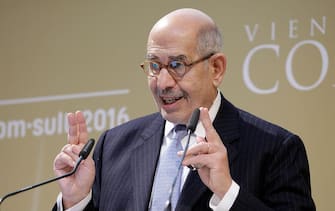 Nobel Peace Prize Laureate Mohamed ElBaradei delivers a speech at the Vienna Congress "com sult 2016" on January 19, 2016 in Vienna.  / AFP / APA / GEORG HOCHMUTH / Austria OUT        (Photo credit should read GEORG HOCHMUTH/AFP via Getty Images)