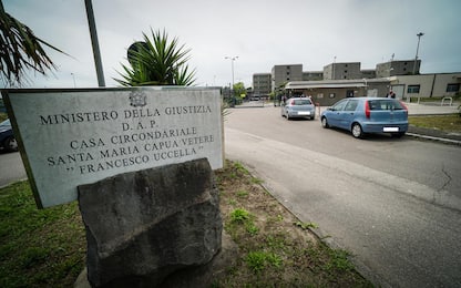 Violenze in carcere, a giudizio 105 tra poliziotti e funzionari