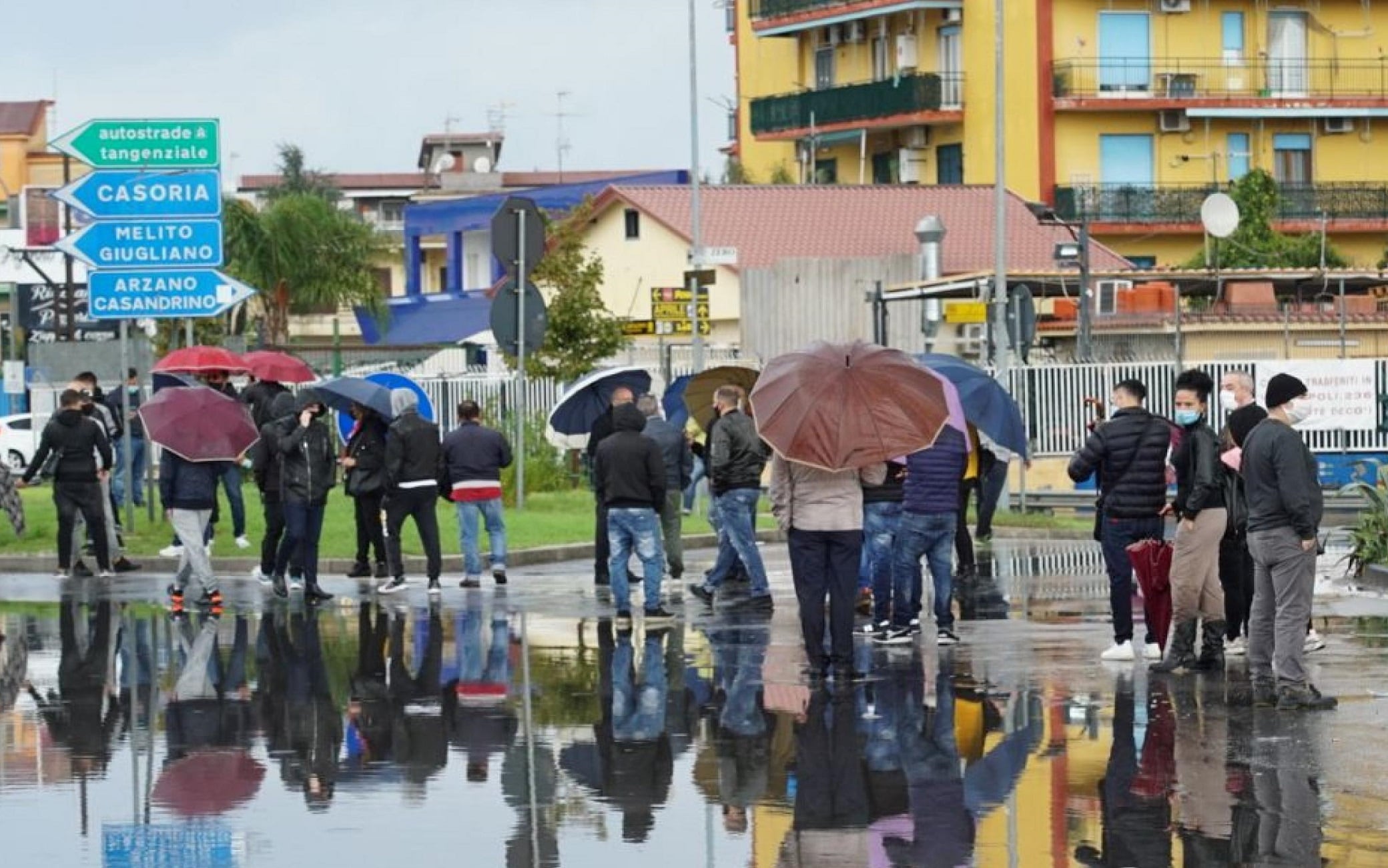 La protesta ad Arzano La protesta ad Arzano