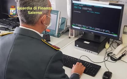 Truffa in una banca in provincia di Salerno, nove arresti