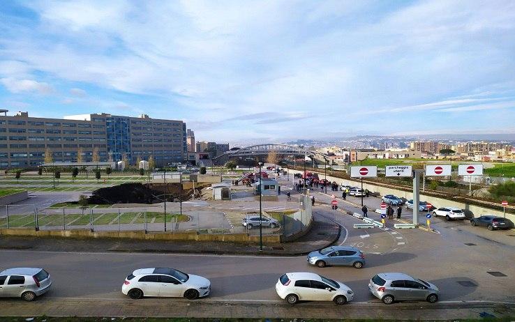 La voragine a Napoli La voragine a Napoli