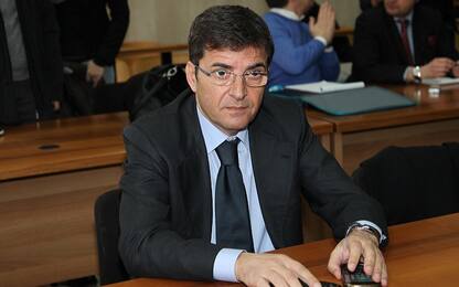 Camorra, ex sottosegretario Nicola Cosentino condannato a 10 anni