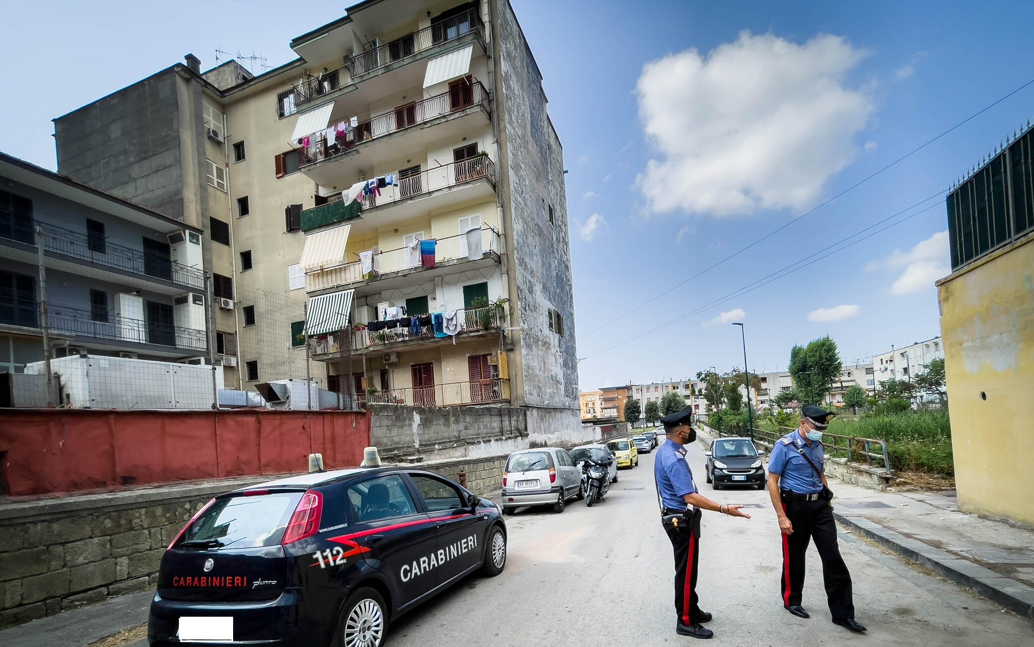 napoli 25enne ucciso a colpi di pistola sky tg24