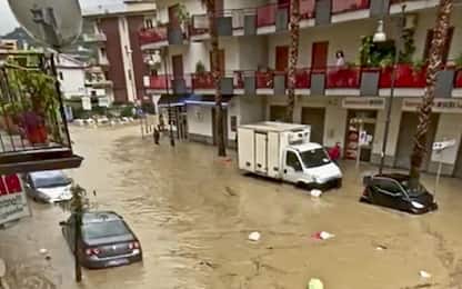 Bomba d'acqua nel Cilento, il sindaco di Castellabate: "Danni ingenti"