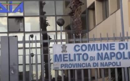 Mafia e scambio voti, arrestato sindaco di Melito di Napoli e altri 17