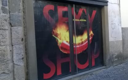 Sorrento, no sexy shop vicino a chiese e scuole: "Lesivi sensibilità"