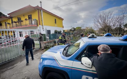 Torre del Greco, fuga di gas e crollo: muore coppia di anziani