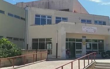Nuovo atto vandalico alla scuola Falcone. Azzolina: “Presto a Palermo”