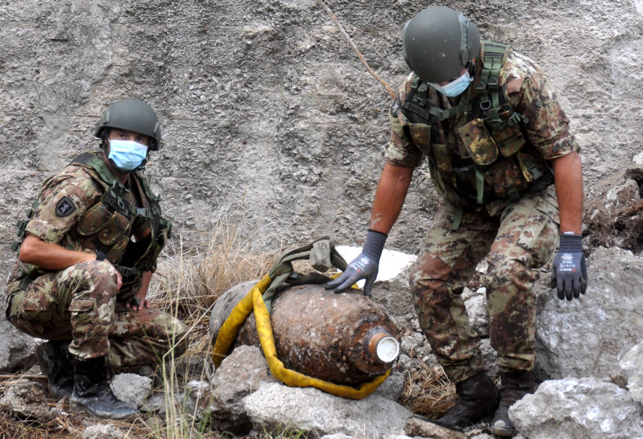 Le operazioni dei militari (4° Reggimento Genio Guastatori dell'Esercito)