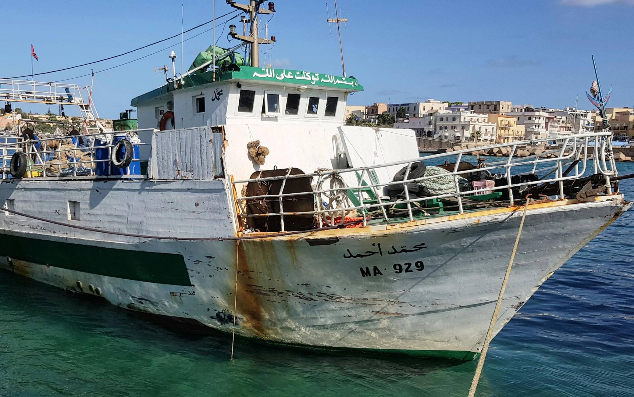 Il peschereccio tunisino "Mohanel Anmed", 30 settembre 2020.
ANSA/ ELIO DESIDERIO