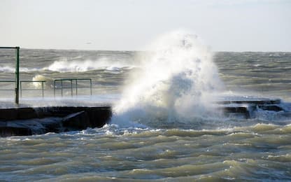 Maltempo Campania, mare agitato: corse limitate tra Capri e Napoli