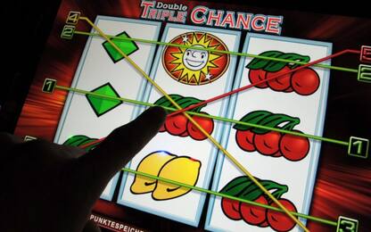 Noto, slot machine illegali: sanzioni per 44mila euro
