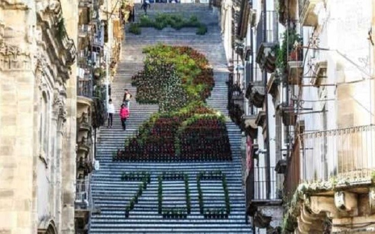 L'Infiorata di Caltagirone dedicata a Dante L'Infiorata di Caltagirone dedicata a Dante