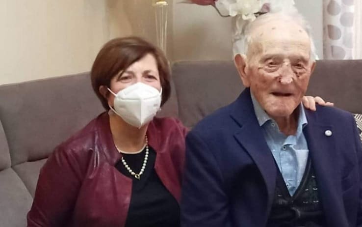 La figlia Biagia con il padre Antonio Turturici La figlia Biagia con il padre Antonio Turturici