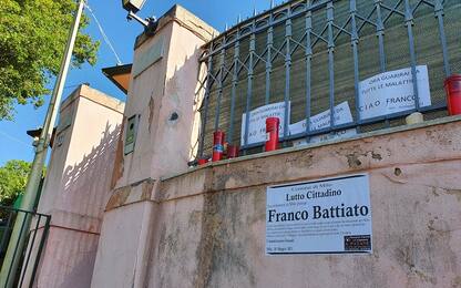 Franco Battiato, funerali a Milo in forma strettamente privata