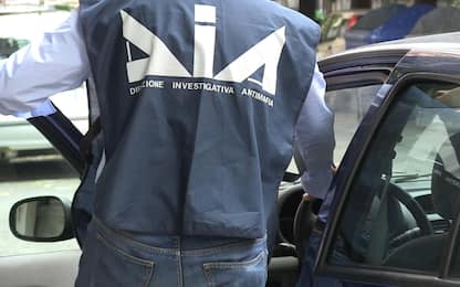 Mafia, relazione Dia: "Meno violenza ma più infiltrazioni in economia"