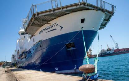 Migranti, sbarcati 109 minori dalla Geo Barents ad Augusta