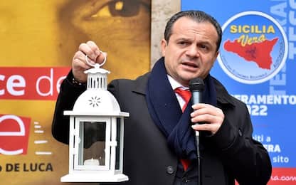 Elezioni europee, Cateno De Luca: voglio staccare Sicilia dall'Italia