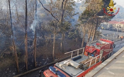Incendi Messinese, oltre 150 evacuati ma situazione in miglioramento