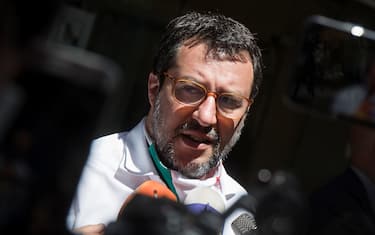 Salvini senza mascherina a Benevento, Mastella: "Sarà multato"