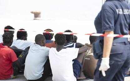 Migranti, arrivate altre 250 persone a Lampedusa