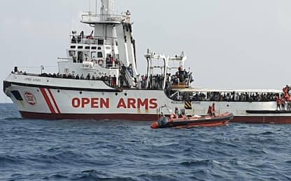Migranti, fermo amministrativo per la Open Arms a Crotone
