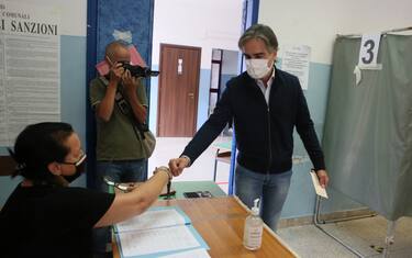 Ballottaggi, risultati: 5 capoluoghi al Pd, uno a M5s e a centrodestra