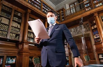 Giuseppe Conte Il presidente del Consiglio, Giuseppe Conte, a Palazzo Chigi, Roma, 25 ottobre 2020. ANSA/FILIPPO ATTILI/US CHIGI ++ NO SALES, EDITORIAL USE ONLY ++