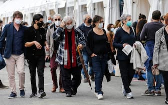 Foto Cecilia Fabiano/ LaPresse 
03 Ottobre 2020 Roma (Italia)
Cronaca :
Primo giorno di  obbligo delle mascherine in strada e nei luoghi pubblici anche se all&#x2019;aperto nella Regione Lazio   
Nella Foto : Auditorium
Photo Cecilia Fabiano/LaPresse
October 03 , 2020  Roma (Italy) 
News :
For the first facial safety masks must be worn on the street and in public places  in the Lazio Region
In The Pic : the Auditorium