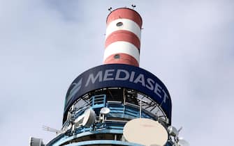 La torre dei ripetitori Mediaset nella sede del gruppo a Cologno Monzese, 4 settembre 2019.
ANSA / MATTEO BAZZI