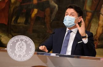 Italian Prime Minister Giuseppe Conte during the press conference to illustrate the anti-covid rules that will regulate Christmas holidays, Rome, 18 december 2020. MAURO SCROBOGNA/LAPRESSE/ANSA/POOL