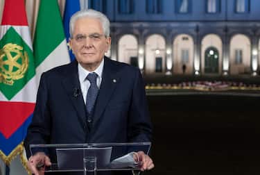 A handout photo made available by the Italian Presidential Press Office shows Italian President Sergio Mattarella during his year-end speech to Italians at Quirinale Palace in Rome, Italy, 31 December 2020. ANSA/PAOLO GIANDOTTI QUIRINALE PRESS OFFICE +++EDITORIAL USE ONLY - NO SALES+++