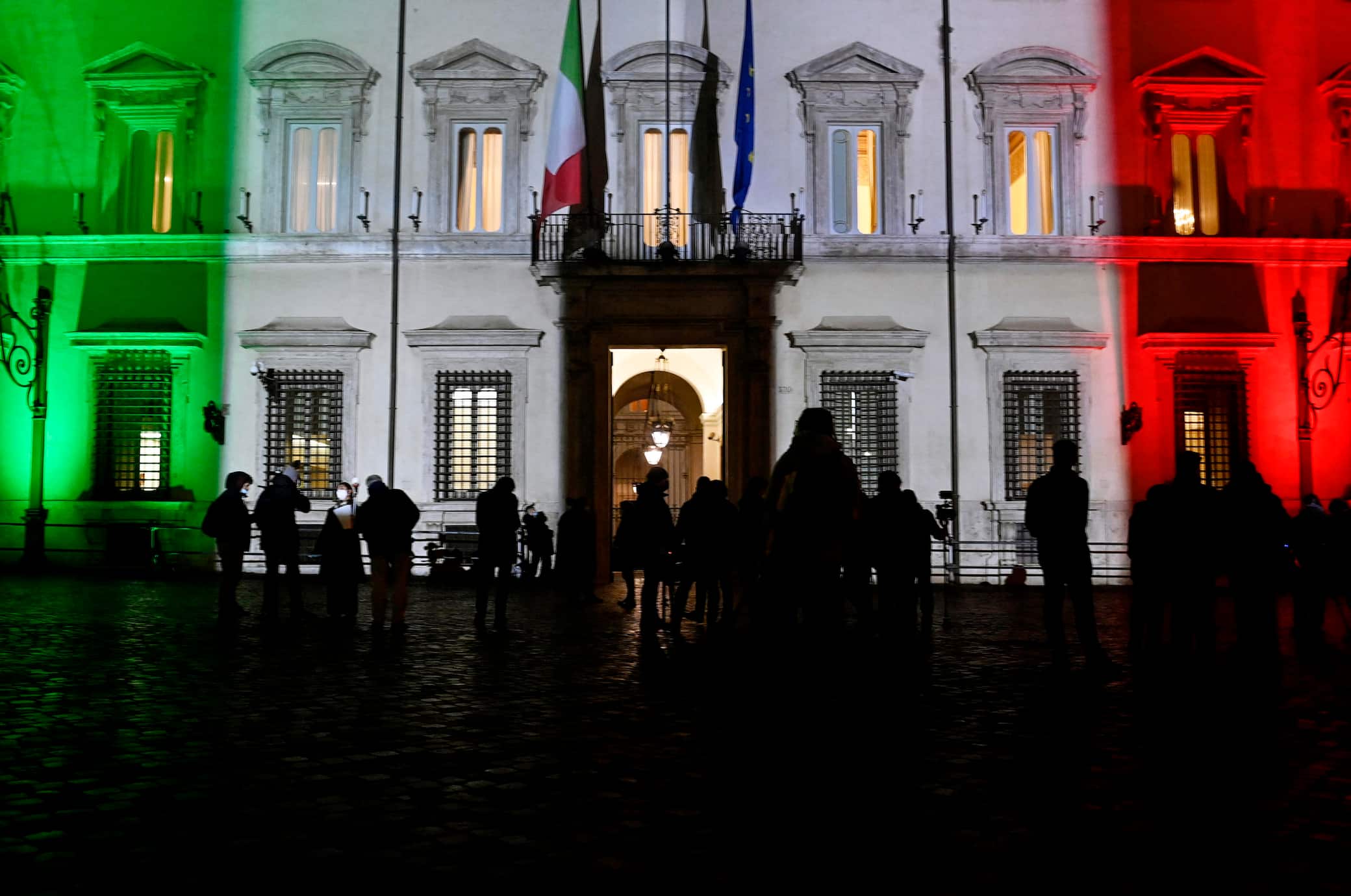 Nuovo dpcm gennaio, le nuove misure allo studio