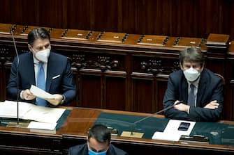 Il premier Giuseppe Conte e Dario Franceschini durante l'intervento in Aula alla Camera a Roma, 18 gennaio 2021.
ANSA/Roberto Monaldo / LaPresse POOL